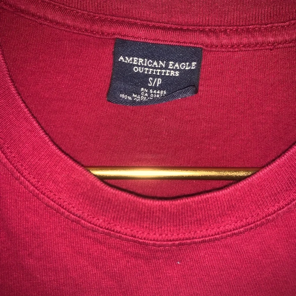 Cherries Campus Cleaners graphic T-shirt American Eagle Funny - Picture 4 of 4